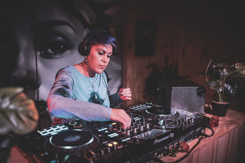 DJ Vibrant Ellz. Reclaiming the dance floor, one beat at&nbsp;time