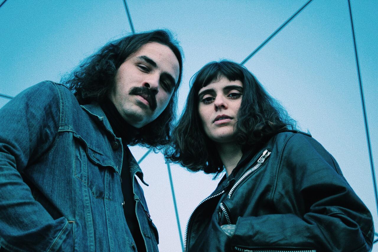 White Canyon & The 5th Dimension criam um universo hipnótico e poderoso com IV