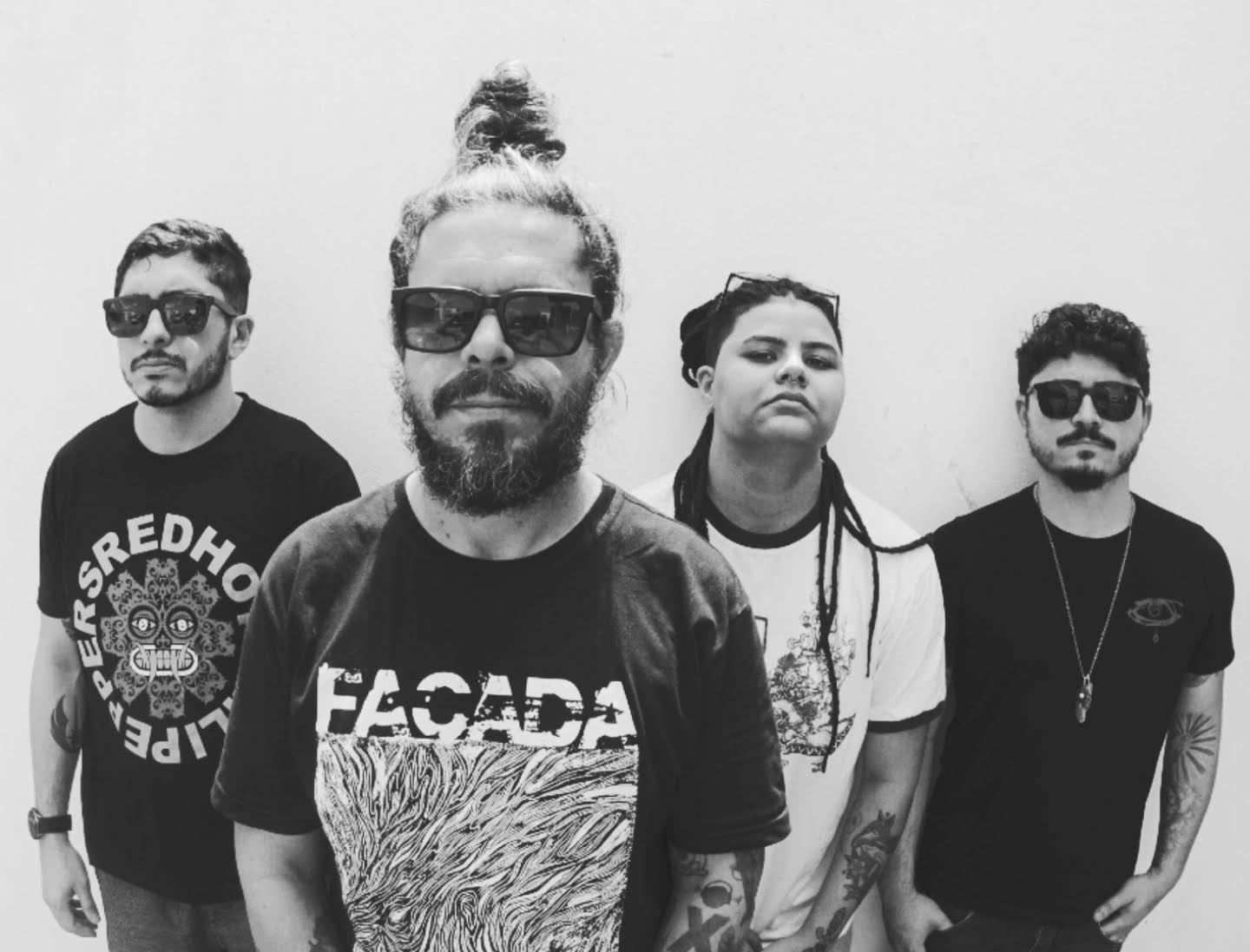 Hotnail lança “Abusado” e transforma caos emocional em força sonora