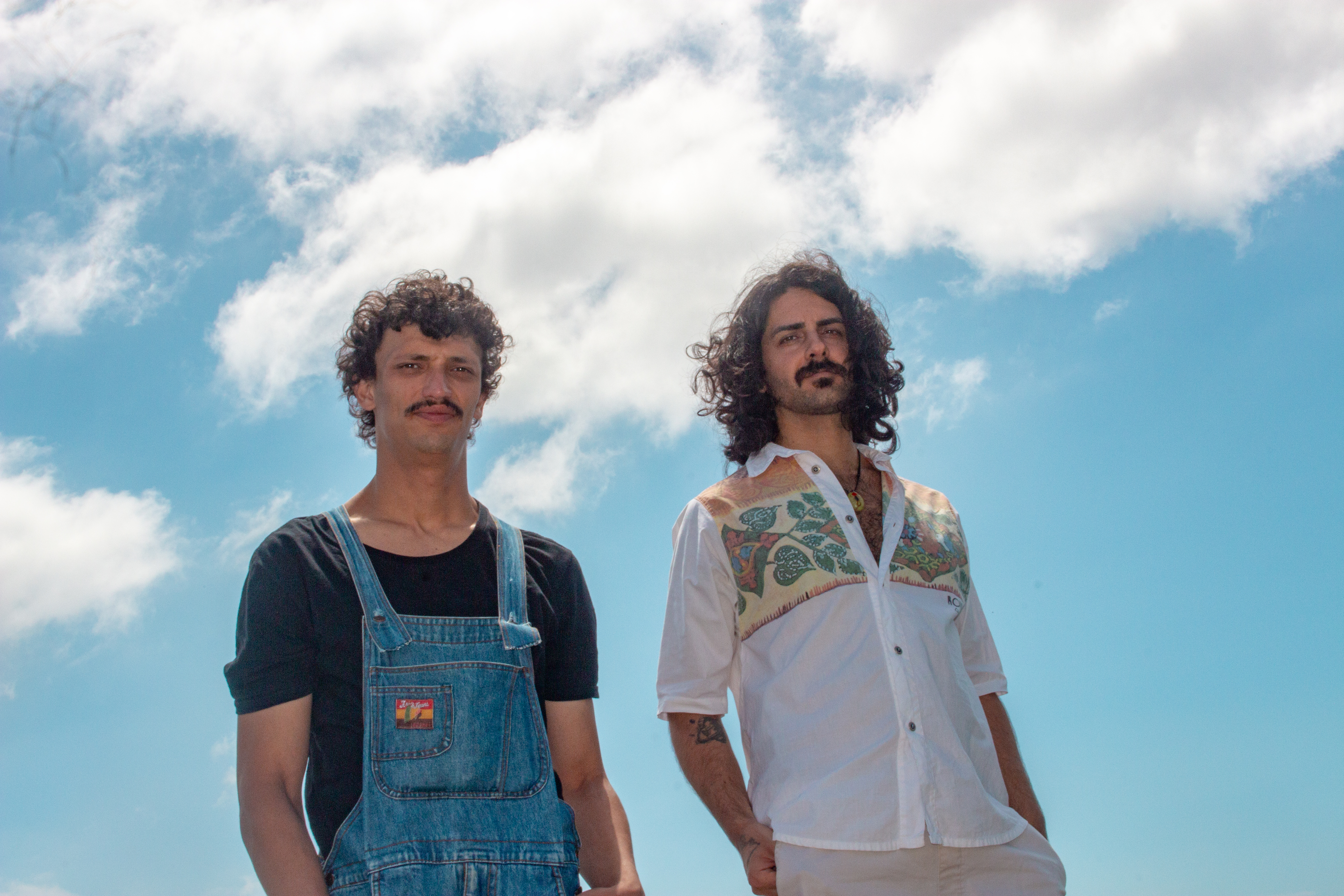 Panta Rei lança “Ao Redor De Um Imenso Sol Vermelho” e entrega um manifesto sonoro brutal